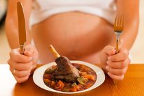 TULISAN 48. WALOPUN HAMIL, KUSANTAP SATE KAMBING